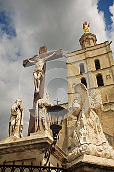 Crucifix at the Palace of the popes.