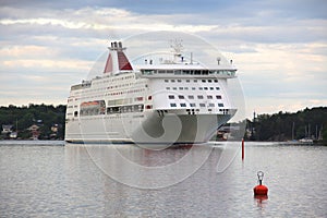 Cruise liner one