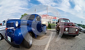 Cruise Night at the Tilt'n Diner