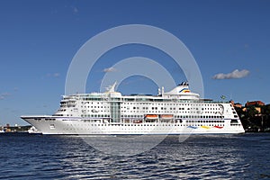 Cruise ship