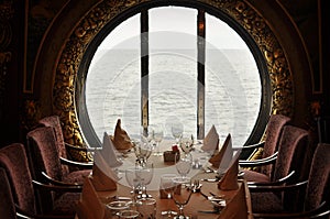 Cruise Ship Dining