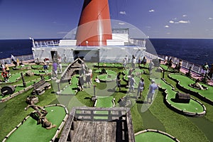 Cruise ship Mini golf course