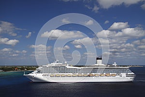 Cruise ship side profile