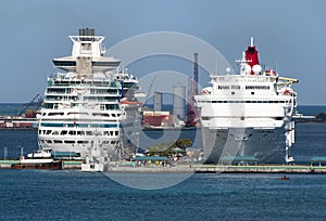 Cruise Ships in Nassau Port