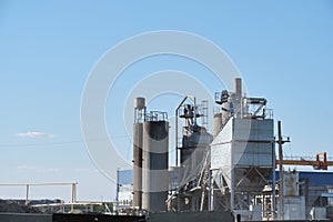 Crushed stone crushing plant, industrial equipment for processing minerals