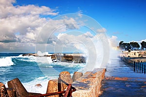 Crushing waves at Montazah Pools