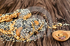 Crust Rice with White Sesame.