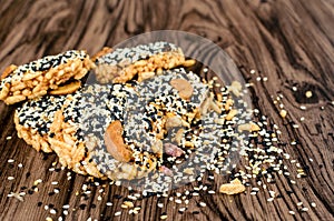 Crust Rice with White Sesame.