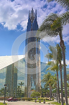 The Crystal Cathedral Church as a Place of Praise and Worship God