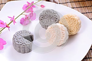 Crystal Mooncake