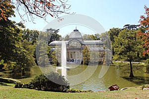 Crystal Palace, Glass Palace, Retiro Park, fountain, ducks, fish. Madrid, Spain.