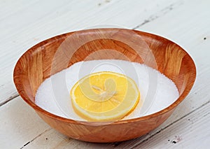 Crystalline citric acid in a bowl