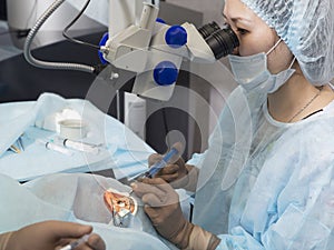 Crystalline lens replaceable surgical method