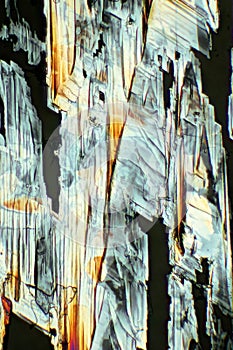 Colors shine through Crystal