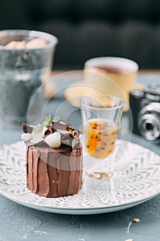 Foodstyling with tea on wooden background photo