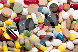 Ctrl and Q keys among drugs (Quit system, quit drugs)