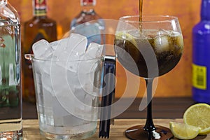 A cuba libre cocktail