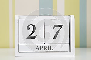 Cube shape calendar for APRIL 27