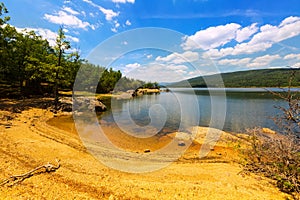 Cuerda del Pozo reservoir photo