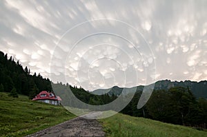 Cumulonimbus mammatus cloud