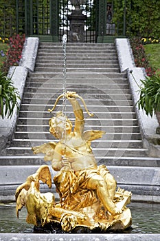 Cupido jolly fountain