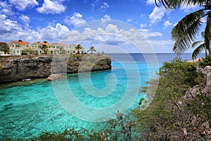 Curacao: Caribbean blue sea