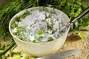 Curd, parsley, dill and chives