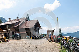 Curmatura chalet, Piatra Craiului Mountains, Romania