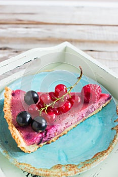 Currant berry tart blue ceramics