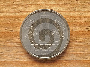 Currency of East Germany, 1 mark coin reverse