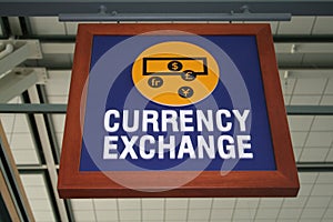 Currency exchange sign photo