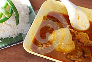 Curry beef rice