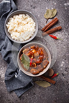 Curry chicken tikka masala with rice