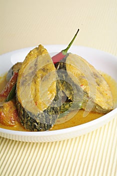 Curry fish