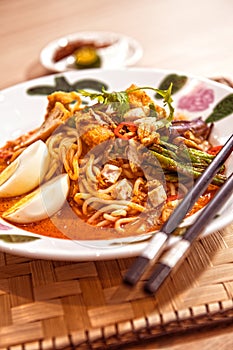 CURRY MEE
