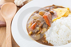 Curry pork and omelette