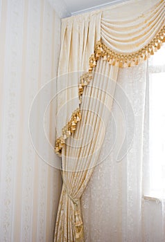 Curtain detail