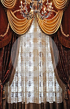 Curtains and droplight photo