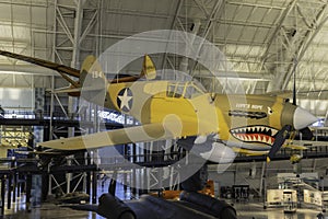 Curtiss P-40E Warhawk 