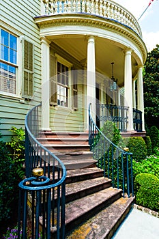 Curved Front Steps to Beautiful home in Southern United States