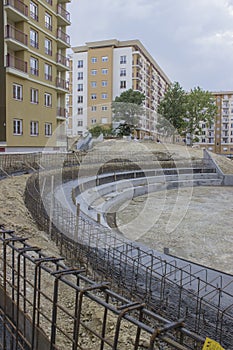 Curved Retaining Concrete Wall 2