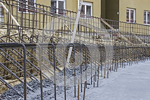 Curved Retaining Concrete Wall 4