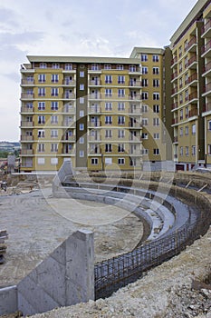Curved Retaining Concrete Wall 5