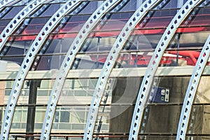 Curved steel roof construction