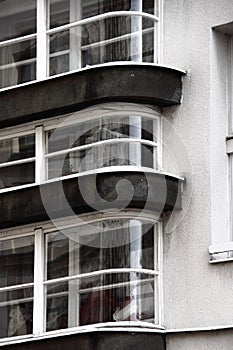 Curved windows