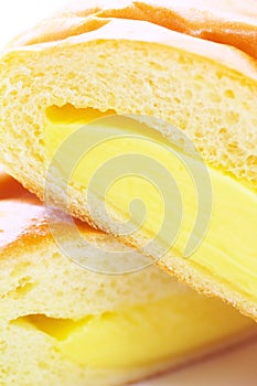 Custard cream bread