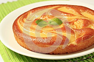 Custard cream sponge cake