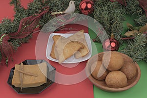 Custard, flakes and fritter. Colombian Christmas gastronomy