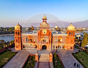 Jammu & Kashmir â Paradise on Earth