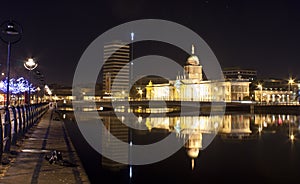 Custom house ,Dublin by night